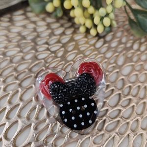 Minnie Mouse hairclip